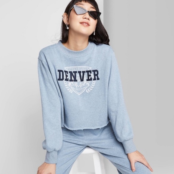 Women's Crewneck Cropped Sweatshirt Denver, CO